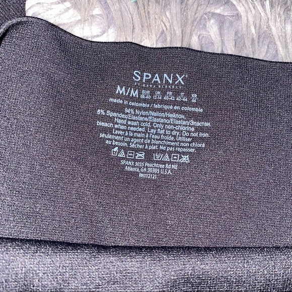 Spanx Women's Leggings Look At Me Now - Picture 3 of 3